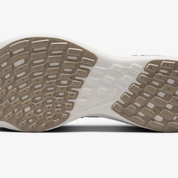 Women Nike Pegasus Turbo Next Nature Running Shoes Sz 8.5 Black White DM3414 001 - Picture 7 of 7